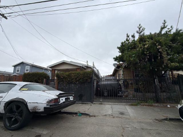 House for sale in Oakland, California