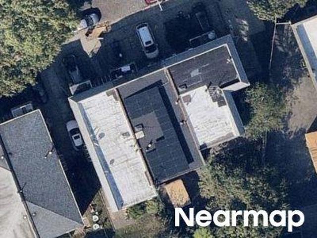 House for sale in Flushing