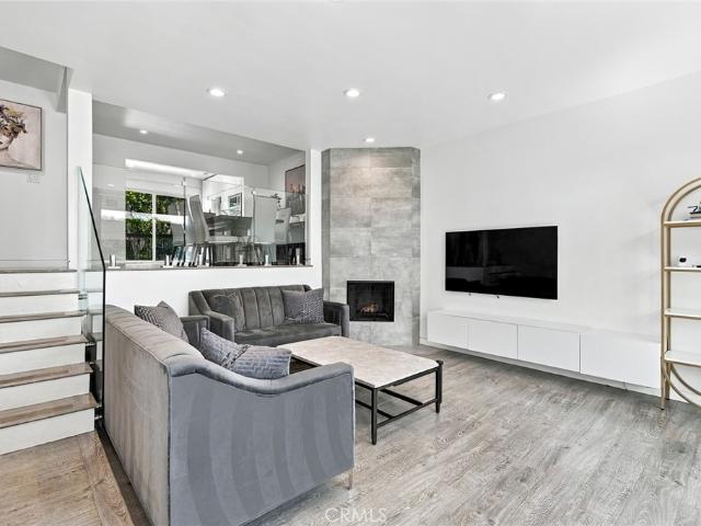 Townhouse for sale in Lake Balboa Neighborhood Council District, Canoga Park