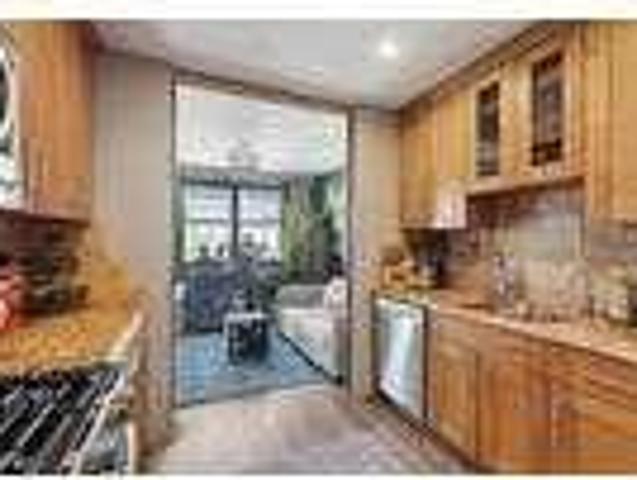 House for rent in Guttenberg, Hudson County