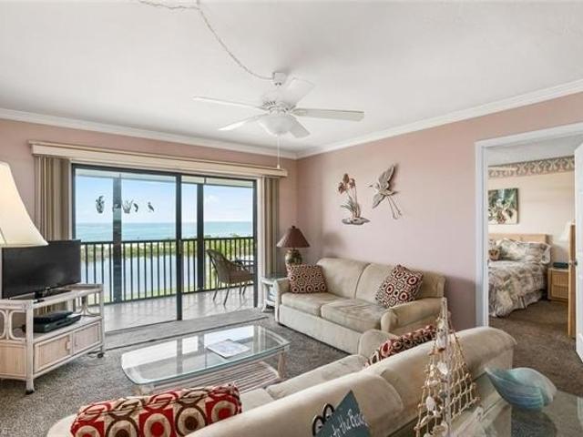 Condo for sale in Fort Myers Beach, Florida