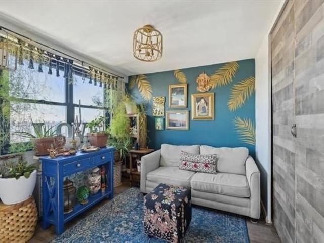 Condo for sale in Guttenberg, Hudson County