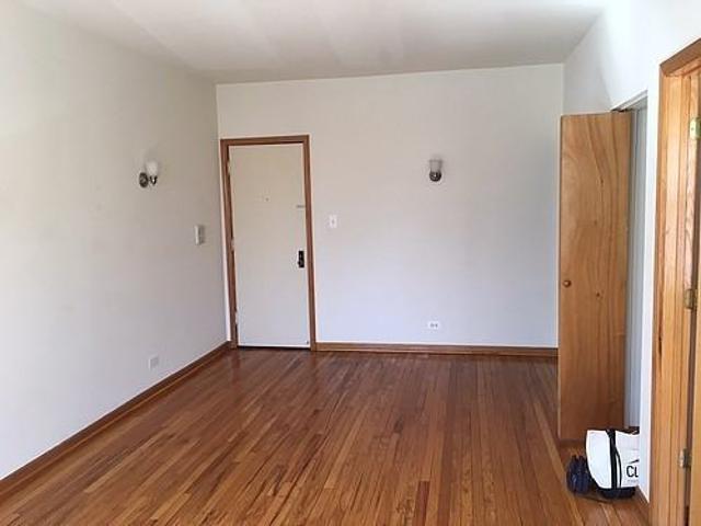 Apartment for rent in Chicago Park, Illinois