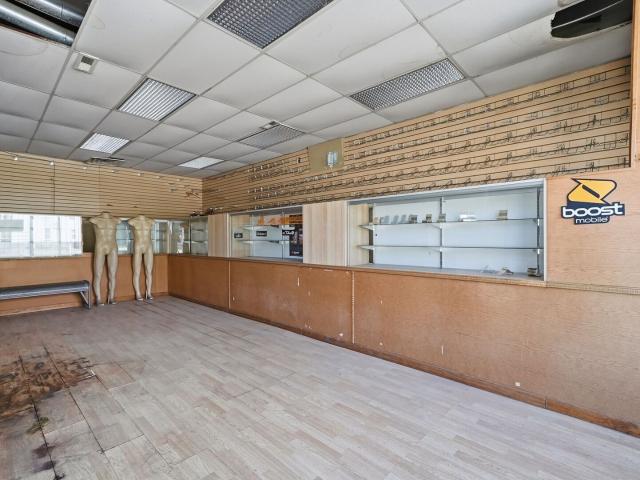 Commercial for sale in Chicago Park, Illinois