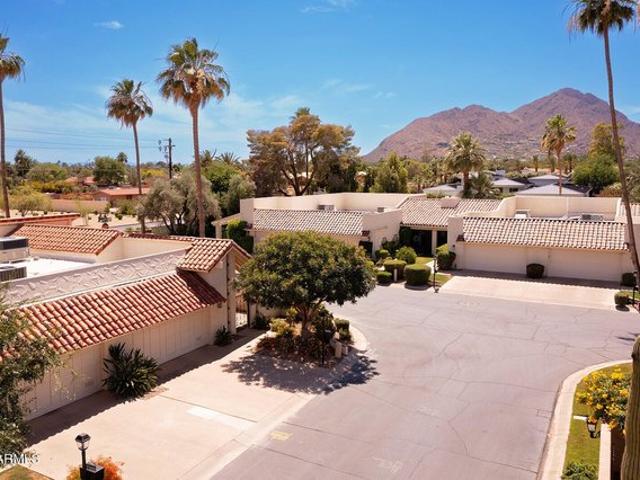 Townhouse for sale in Paradise Valley, Arizona