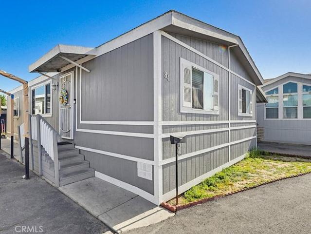House for sale in Paramount, California