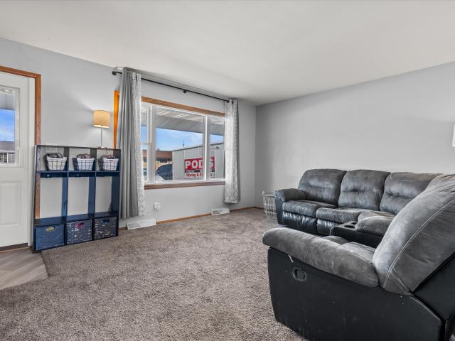 House for sale in Greenfield Park, Wisconsin