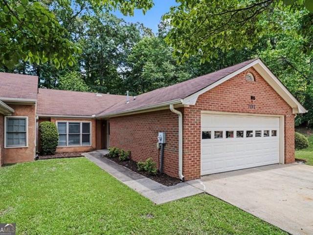 House for sale in Union City, Georgia