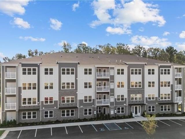 Condo for sale in Suffolk, Virginia