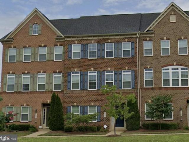 Townhouse for sale in Virginia