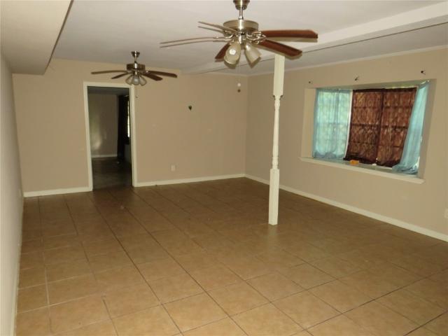 House for sale in Hitchcock, Texas