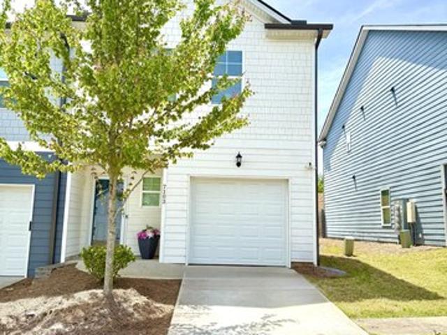 Townhouse for sale in Lithonia, Georgia