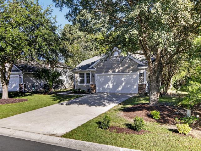 House for sale in Hanahan, Berkeley County