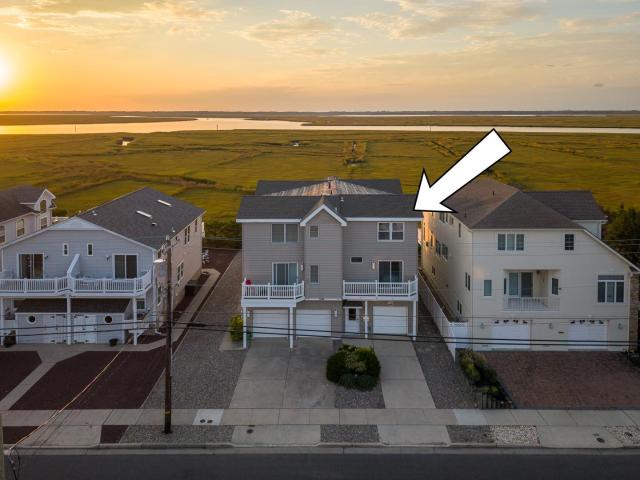 Condo for sale in Townsends Inlet, Sea Isle City