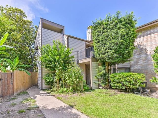 Condo for sale in Galveston, Texas
