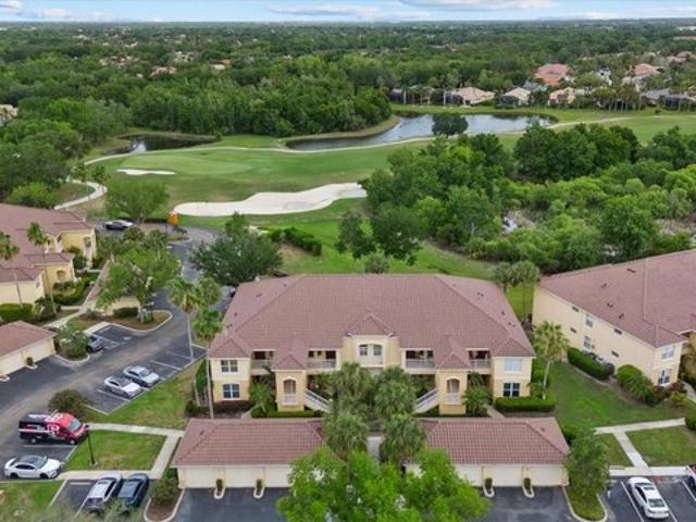 Condo for sale in Lakewood Ranch, Florida