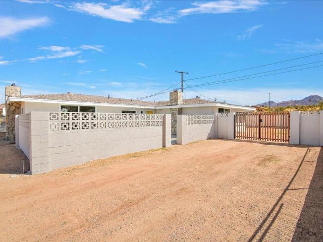 House for sale in Joshua Tree, San Bernardino County