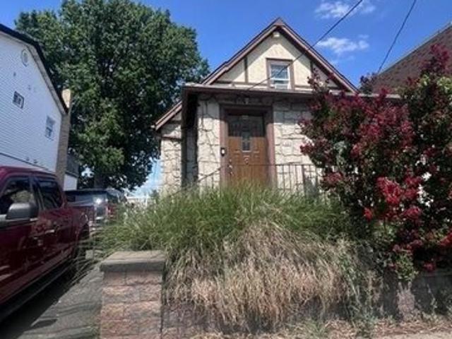 House for sale in Hudson, New Jersey
