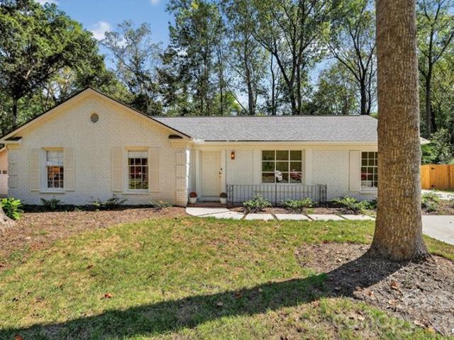 House for sale in Mecklenburg, North Carolina