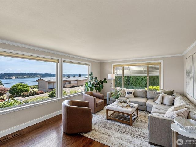 House for sale in Gig Harbor, Washington