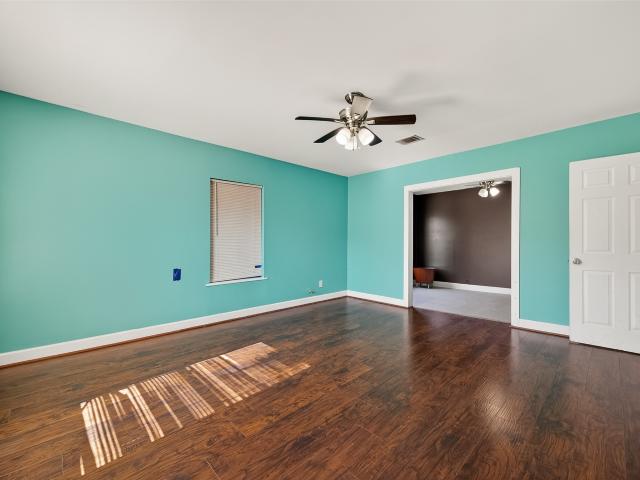 House for sale in Pecan Park, Houston