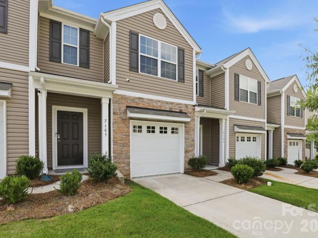 Townhouse for sale in Mecklenburg, North Carolina
