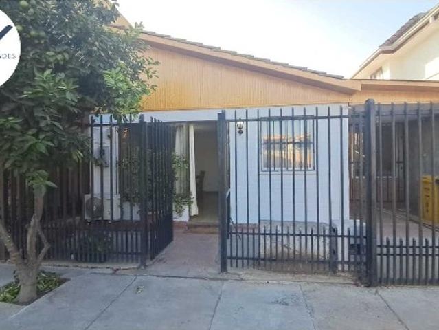 Casa en arriendo en Pudahuel, Metropolitana