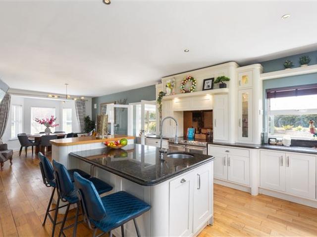 Detached House for sale in Armagh, North Tipperary
