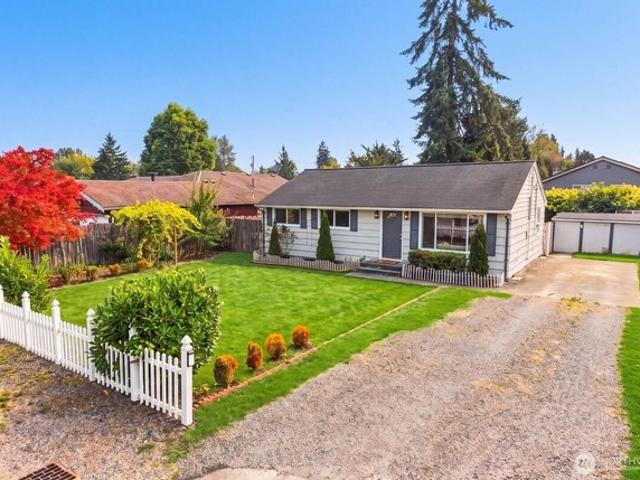 House for sale in Everett, Washington