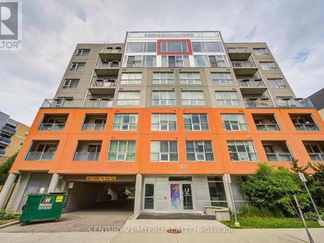 Condo for sale in Waterloo, Ontario