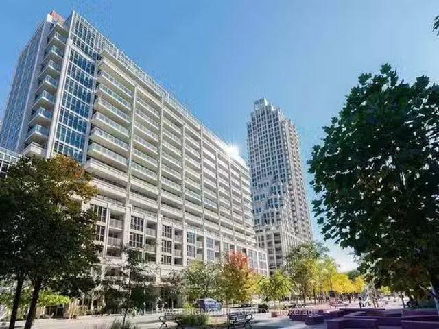 Condo for sale in Spadina—Fort York, Toronto