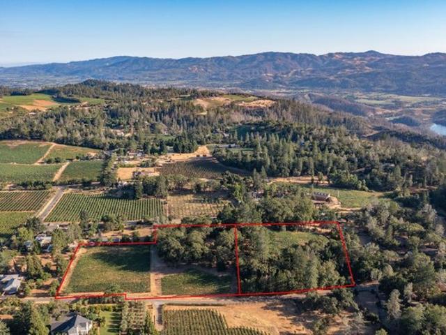 House for sale in Angwin, California