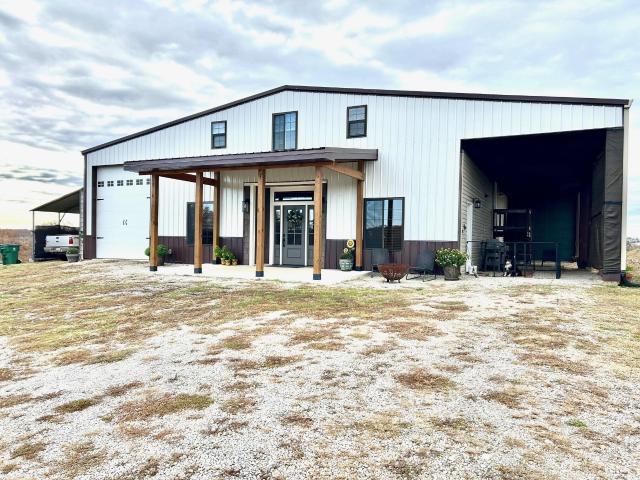House for sale in Thayer, Missouri