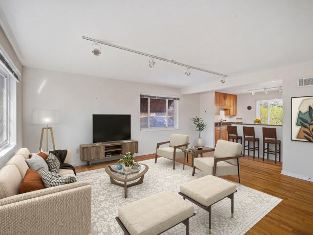 Townhouse for sale in Evanston, Illinois