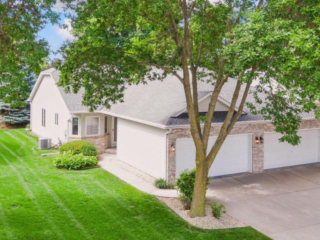 Townhouse for sale in Ramsey, Minnesota