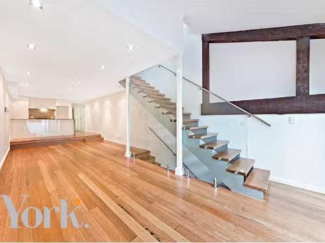 Condo for rent in Sydney, New South Wales