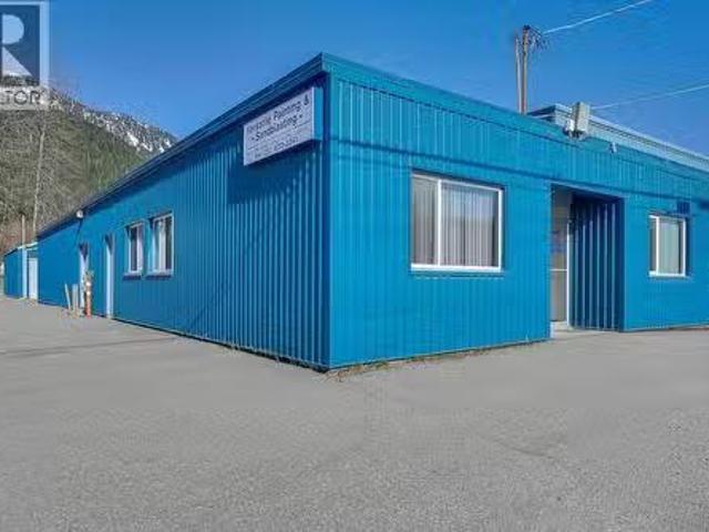 House for sale in Kitimat, British Columbia