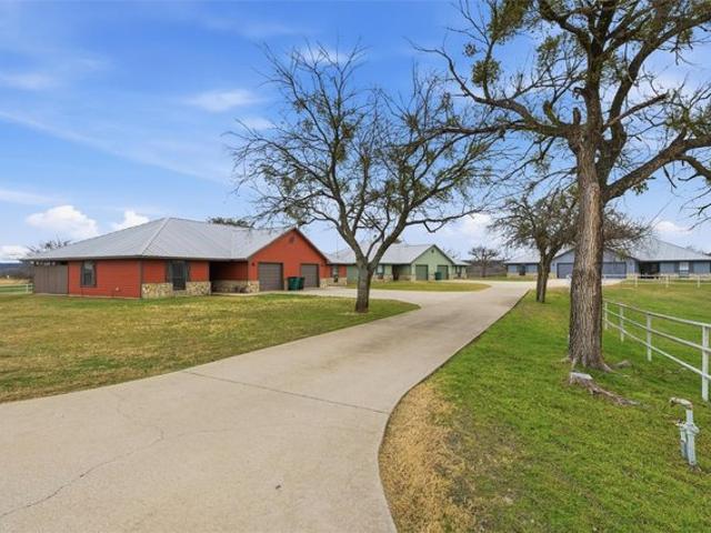House for sale in Bosque, Texas