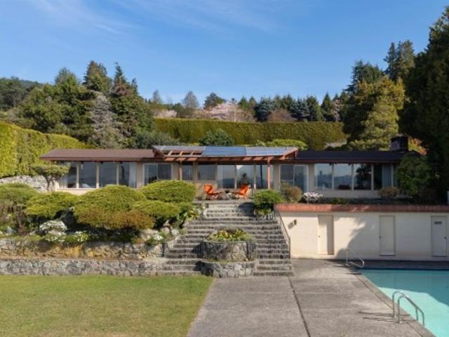 House for sale in West Vancouver, British Columbia