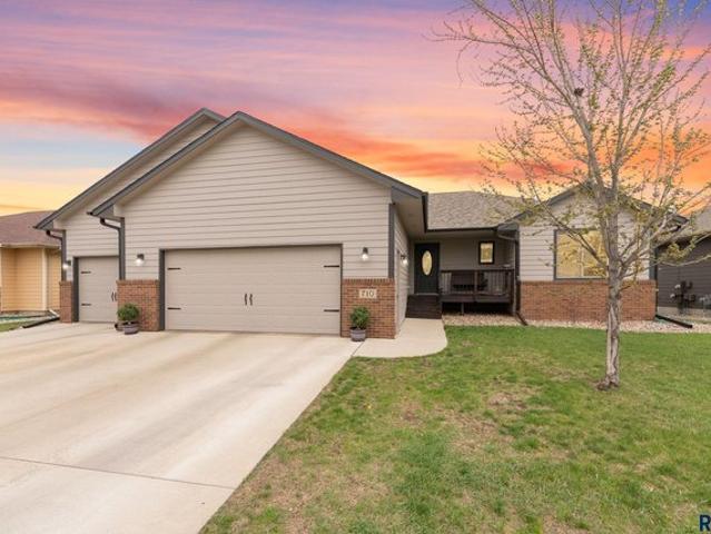 House for sale in Tea, South Dakota