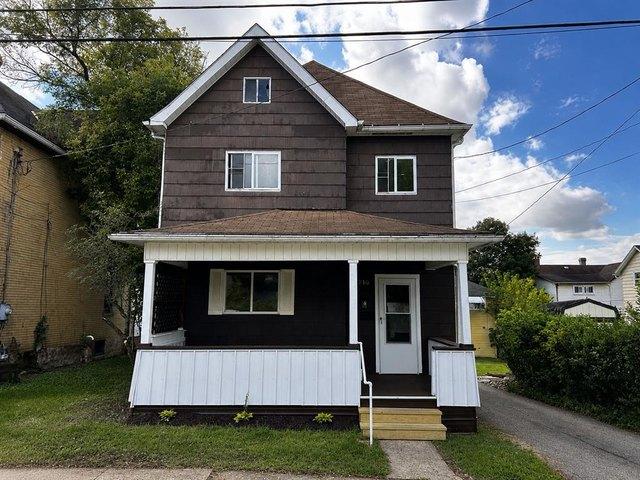 House for sale in Vandergrift, Pennsylvania