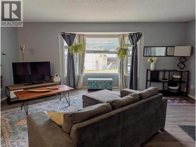 House for sale in Castlegar, British Columbia