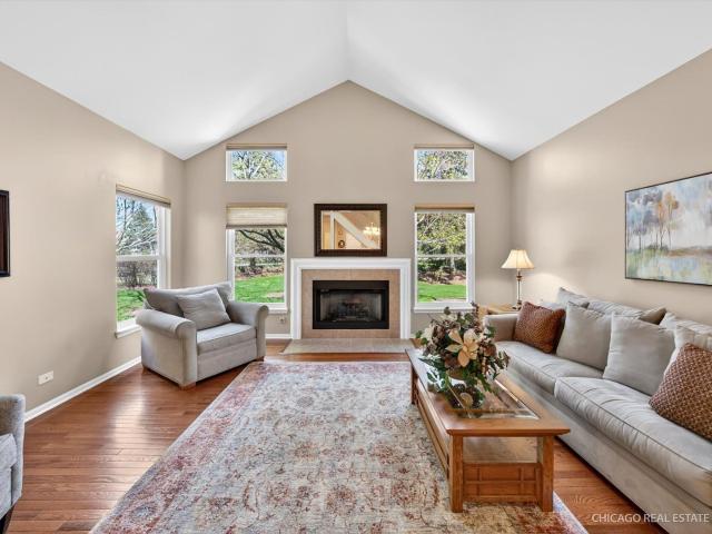 House for sale in Mchenry, Illinois