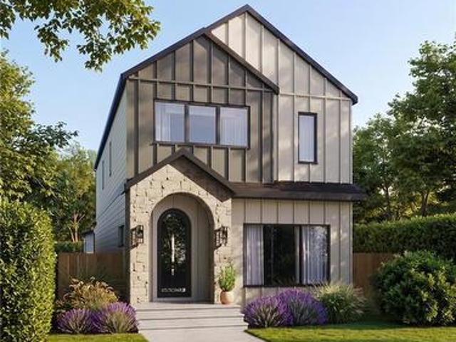 House for sale in Saskatoon, Saskatchewan