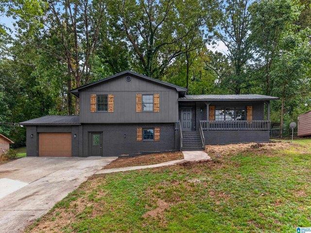 House for sale in Anniston, Calhoun County