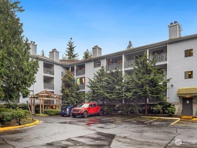 Condo for sale in Shoreline, Washington