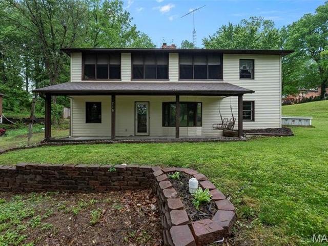House for sale in Jackson, Missouri