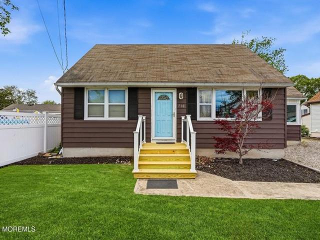 House for sale in Ocean Gate, New Jersey