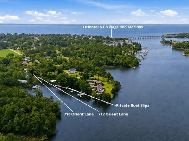 House for sale in Oriental, North Carolina