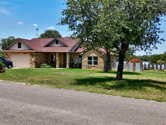 House for sale in Golden Beach, Buchanan Dam